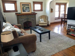 Contemporary Craftsman by the Niagara River USA